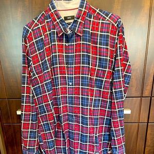 Hugo Boss size 2XL only worn once long sleeve checkered shirt.